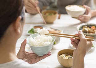 お口の環境を意識した食生活へ